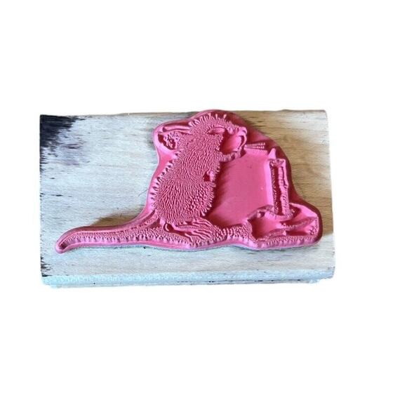 House Mouse Stampabilities Amanda Blows Candle Birthday Wood Rubber Stamp 2000 - Picture 2 of 3